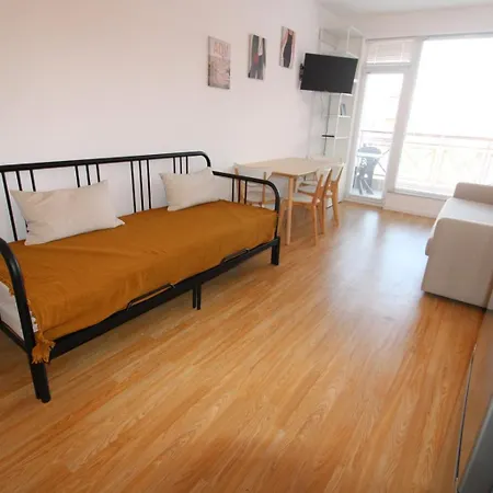 Sunny Day 6 - Menada Appartamento *