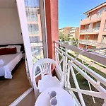 Sunny Day 6 - Menada Apartment